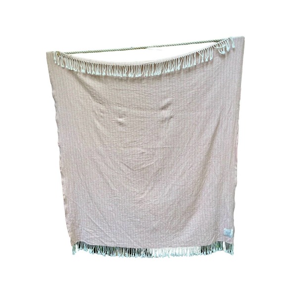 Nido Notte Made In Italy Throw Blanket 56x49 Pink Cream Chevron Stripes Fringed - Picture 5 of 12